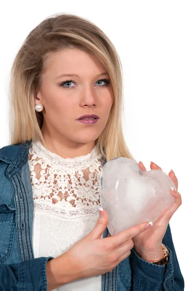 Mujer de corazón frío — Foto de Stock