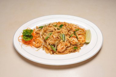 Pad Thai Karidesi olarak bilinen lezzetli Asya mutfağı