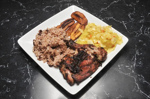 Autêntica Deliciosa Culinária Caribenha Conhecida Como Frango Idiota — Fotografia de Stock
