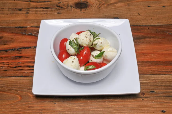 Delicious Italian Dish Known Tomato Mozzarella Salad — Stock Photo, Image