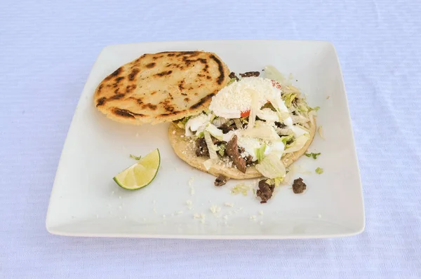 Deliciosa Cocina Mexicana Conocida Como Gordita — Foto de Stock