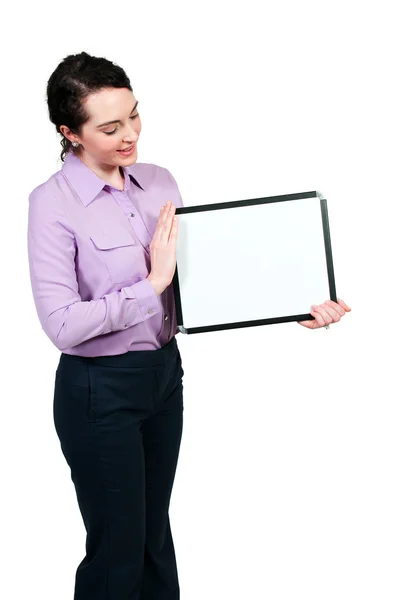 Mulher segurando um sinal em branco — Fotografia de Stock