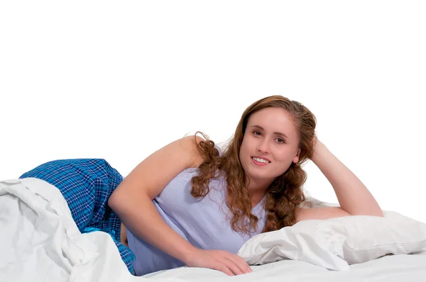 ベッドの中で女性 — ストック写真