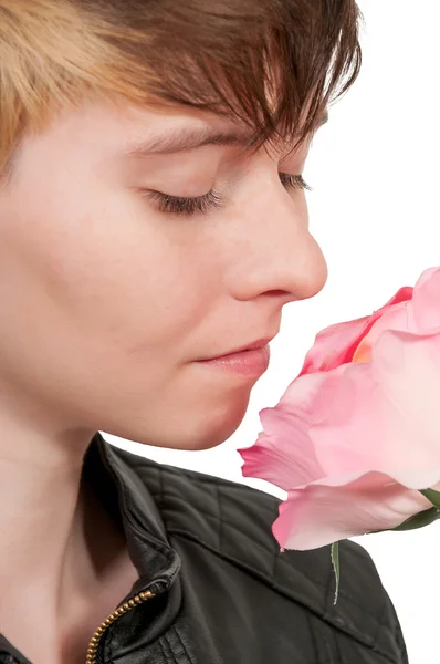 Mujer sosteniendo rosa —  Fotos de Stock