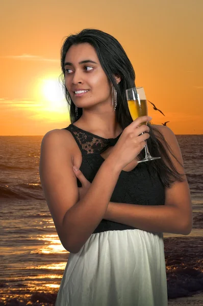 Kvinna champagne — Stockfoto