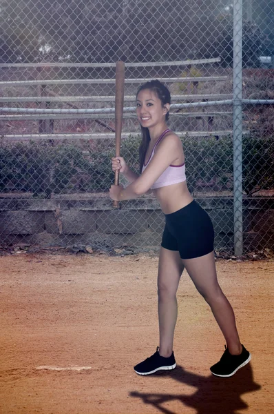 Mujer jugador de béisbol — Foto de Stock