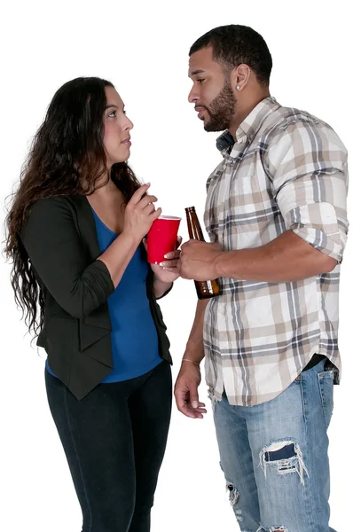 Hombre y mujer bebiendo —  Fotos de Stock