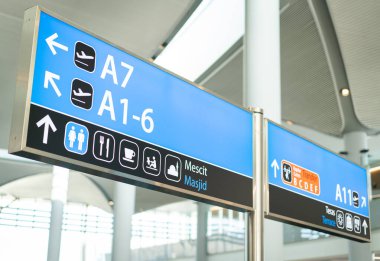 İstanbul havalimanında modern iç mekan