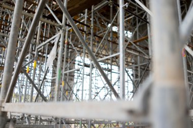 İskele güvenlik ekipmanları olarak