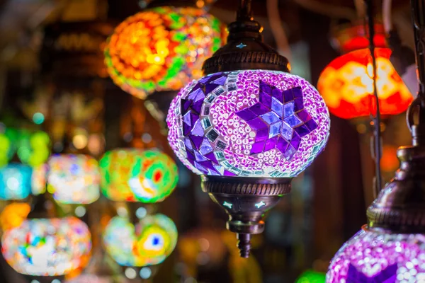 Lindas lanternas coloridas — Fotografia de Stock