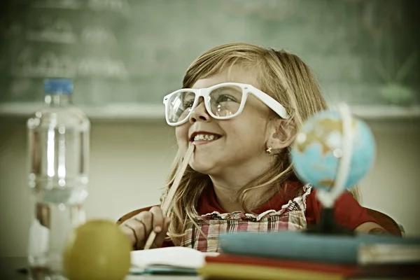 Actieve kinderen in de klas — Stockfoto