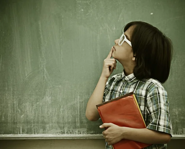 Niños activos en el aula — Foto de Stock