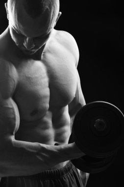 Vücut geliştirmeciydi Studio poz