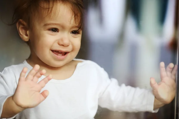 Förtjusande baby pojke — Stockfoto