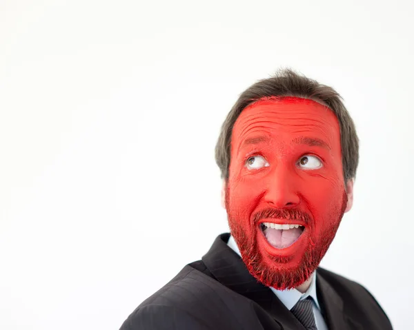 Retrato de jovem com rosto pintado de vermelho — Fotografia de Stock