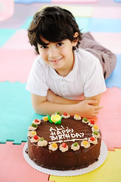 Kid at birthday party in kindergarden playground — Stock Photo, Image