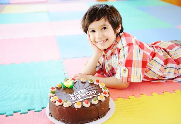 Kid at birthday party in kindergarden playground — Stock Photo, Image