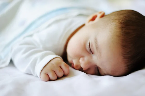 Pouco bonito casal meses de idade bebê — Fotografia de Stock