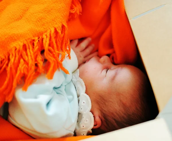 Bayi yang baru lahir berusia beberapa hari — Stok Foto
