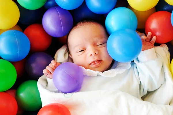 Yeni doğan bebek birkaç gün eski — Stok fotoğraf