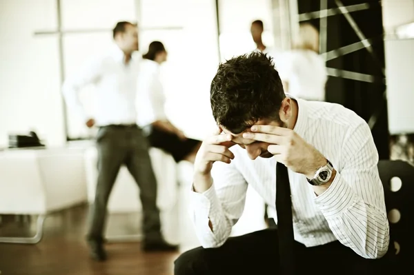 Zakenman Die Zich Zorgen Maakt Werk — Stockfoto