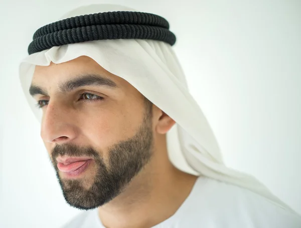 आकर्षक अरबी मुस्लिम माणूस — स्टॉक फोटो, इमेज