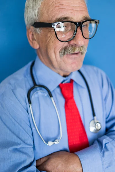 Портрет старшого лікаря — стокове фото