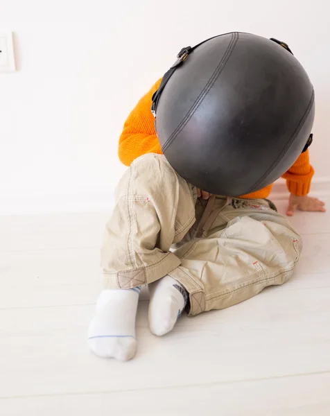 Little kid with pilot hat — Stock Photo, Image