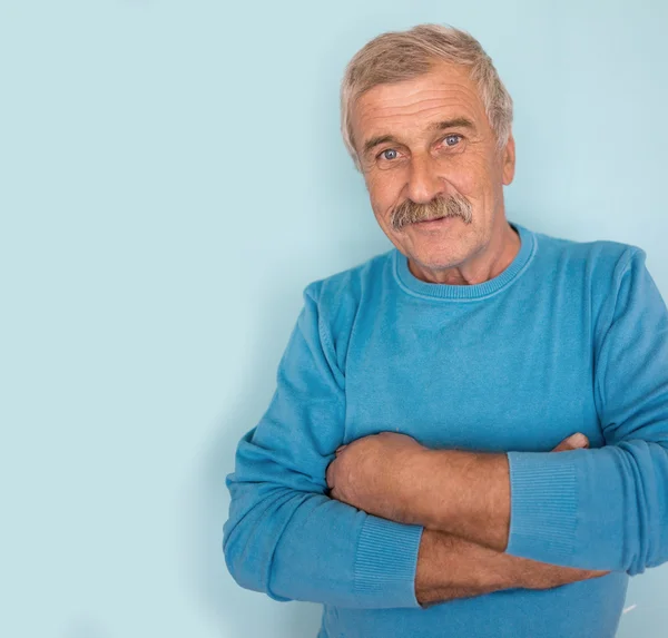 Portrait of a smiling and confident mature man — Stock Photo, Image