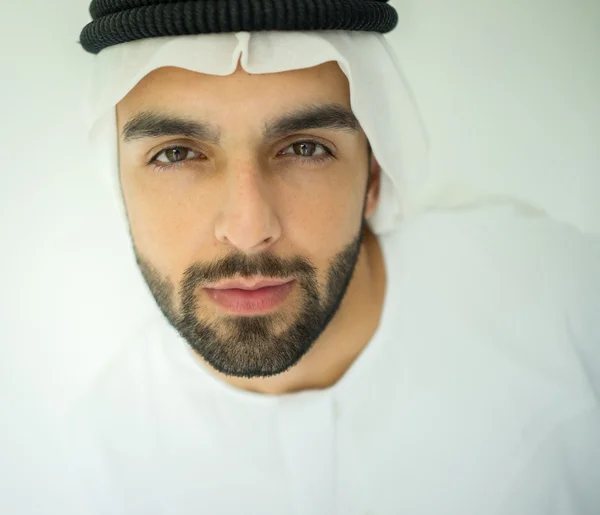 Арабська Молодий підприємець позують — стокове фото