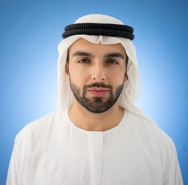 Attraktiv arabiska muslimska man — Stockfoto