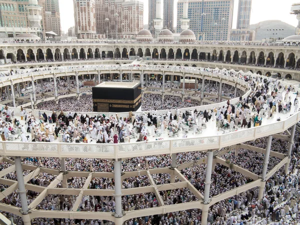 복원 후 메카에 Kaaba — 스톡 사진