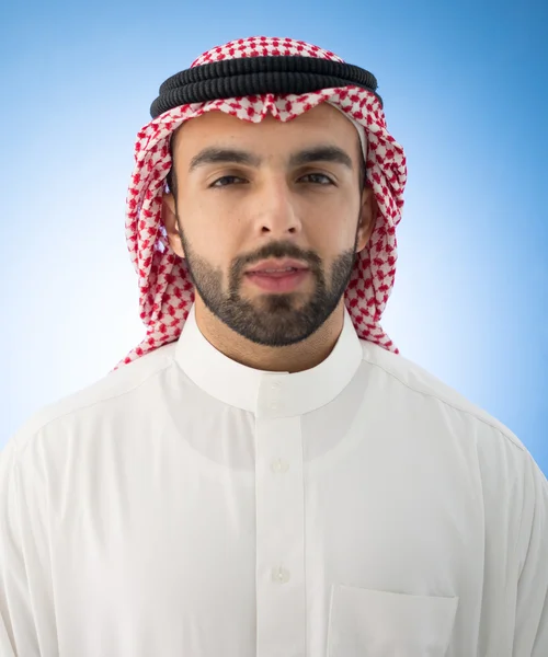 Porträtt av attraktiv Arabian man — Stockfoto