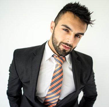 yakışıklı genç işadamı