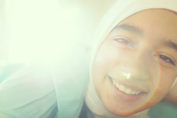 美しいイスラム教徒の少女 — ストック写真