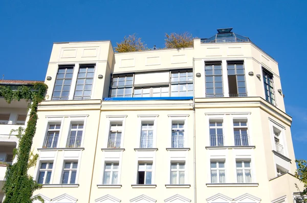 Berlin apartment house — Stock Photo, Image