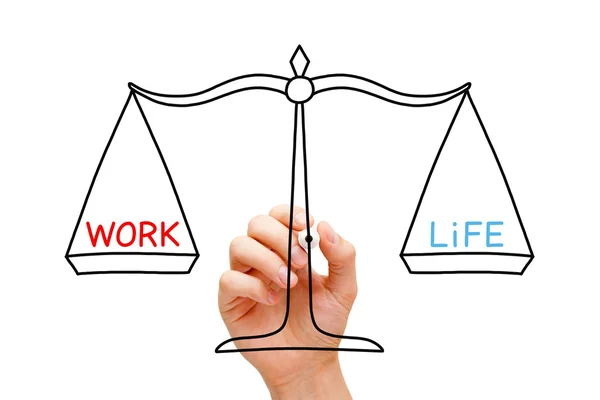 Arbetskonceptet liv balans skala — Stockfoto