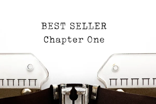Bestseller Kapitel eins Schreibmaschine — Stockfoto
