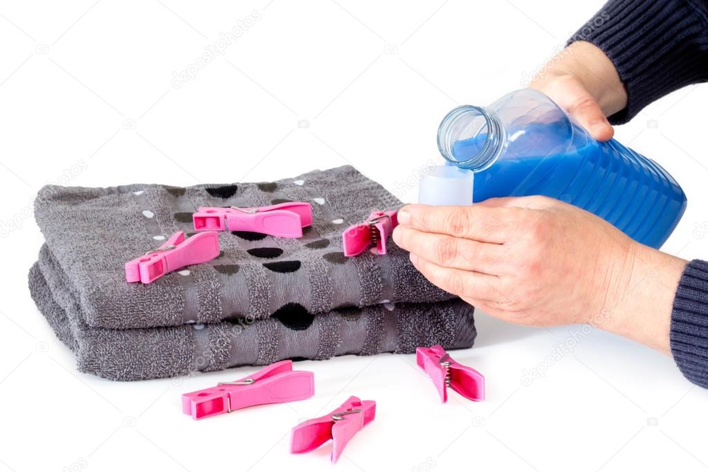 Applying fabric softener