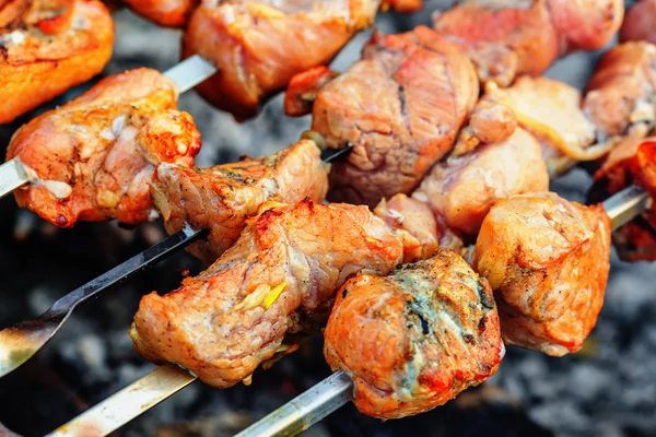 Trozos de carne de cerdo shashlik — Foto de Stock