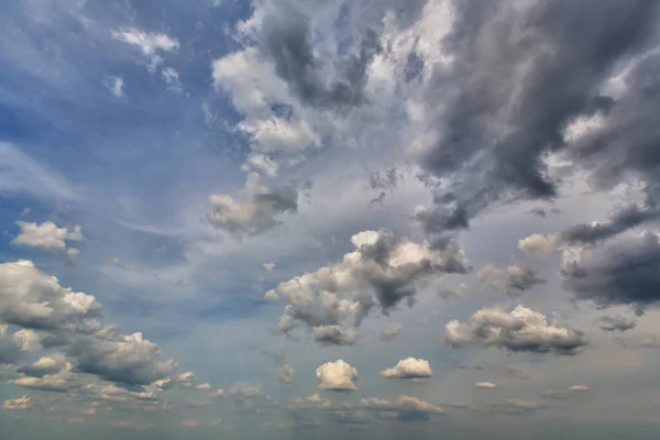 Vista Las Nubes Cúmulos Cielo Azul —  Fotos de Stock