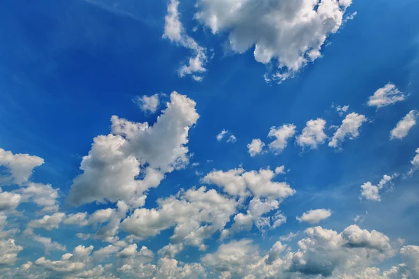 Blue cloudy sky — Stock Photo, Image