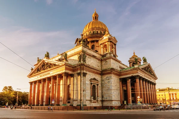 São Petersburgo / Rússia - 04 de agosto de 2015: Catedral de São Isaac — Fotografia de Stock