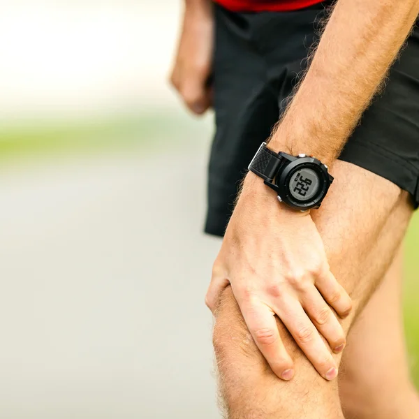 Douleur au genou course blessure — Photo