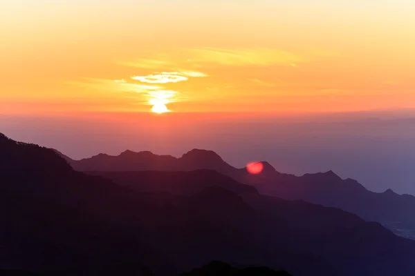 산 영감 일몰 풍경, 섬과 바다 — 스톡 사진