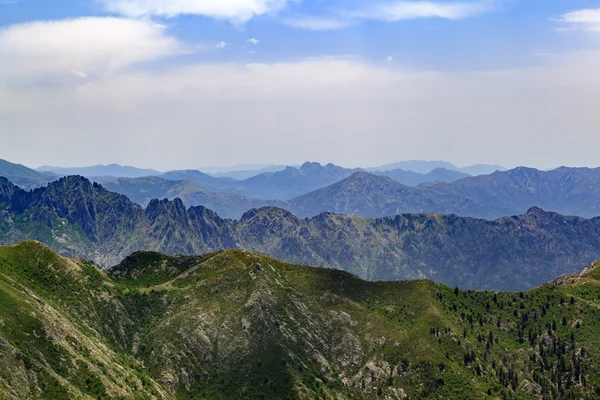 Montanha paisagem inspiradora na Córsega, França — Fotografia de Stock