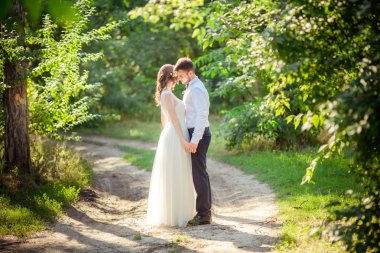 mutlu gelin ve damat