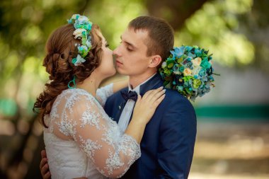 Gelin ve damat düğün gününde