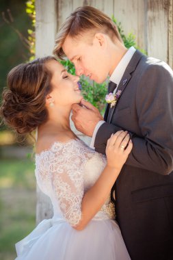 Gelin ve damat düğün gününde