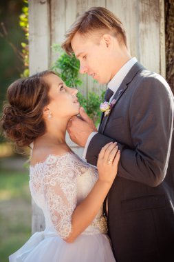 Gelin ve damat düğün gününde